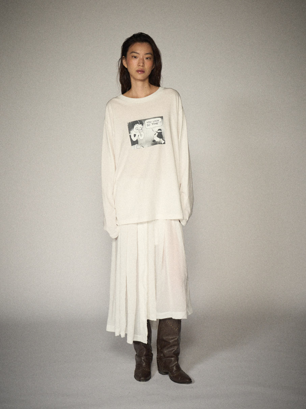 Look So Fine Graphic LS Tee