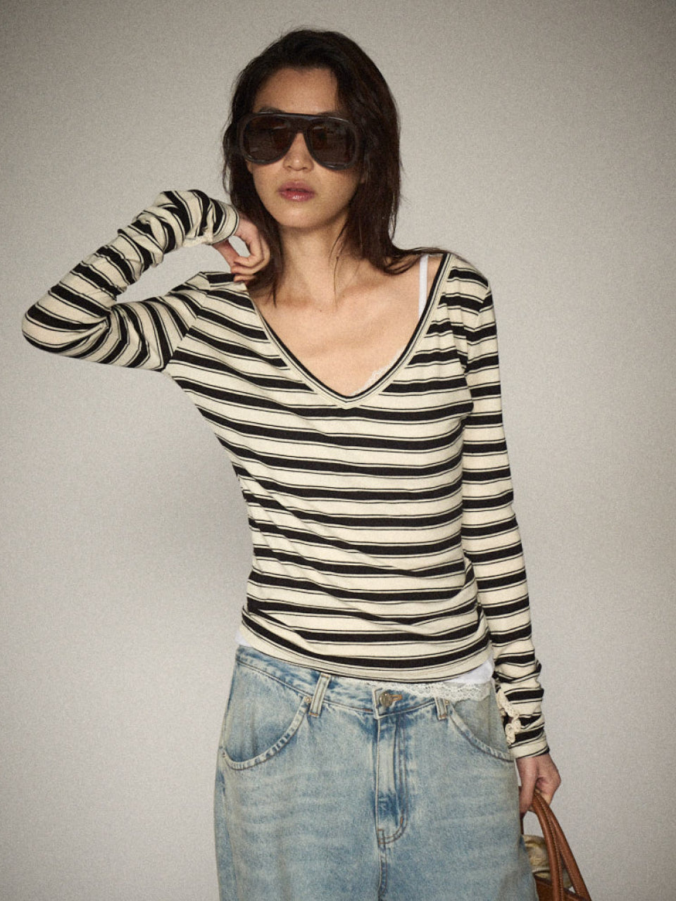 Slim V-neck Stripe Tee