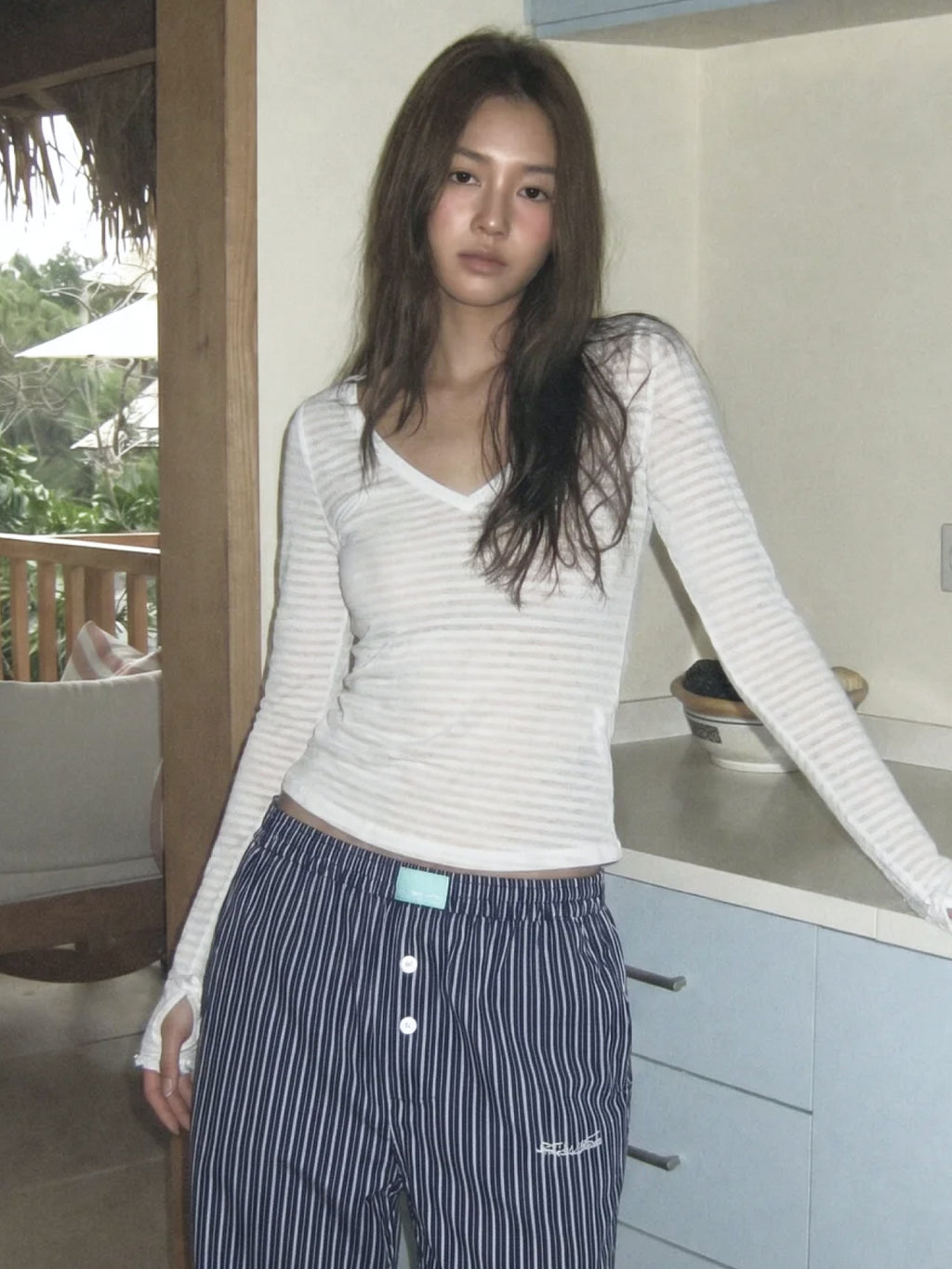 スリムVネックストライプTシャツ スカイ