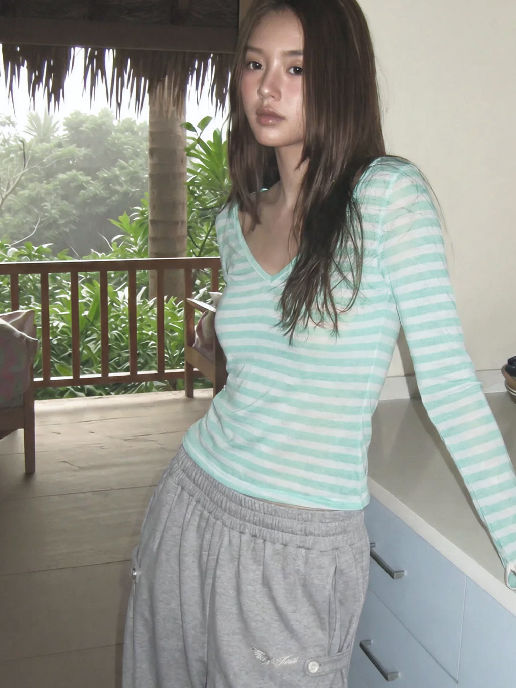 THIS IS FINE 디스이즈파인 슬림 브이넥 스트라이프 티 블랙 — Slim V-neck striped tee Seoul Made Fine Casual (3)